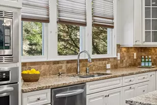 496 Princeton Way NE, Atlanta, GA 30307 - Photo 17