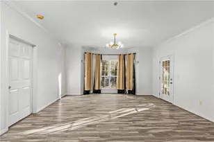 5641 Roswell Rd, Atlanta, GA 30342 - Photo 21