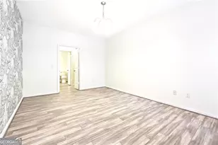 5641 Roswell Rd, Atlanta, GA 30342 - Photo 9