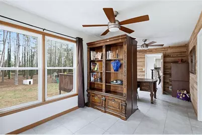 600 Springlake Road, Lawrenceville, GA 30045 - Photo 11