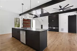 2375 Browns Mill Rd SE, Atlanta, GA 30315 - Photo 13