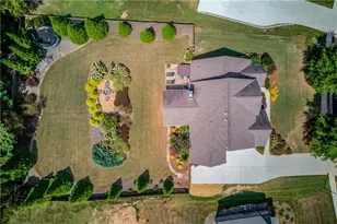 1433 Henderson Ridge Ln, Loganville, GA 30052 - Photo 29