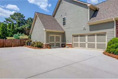 1433 Henderson Ridge Lane, Loganville, GA 30052 - Photo 3