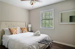 942 Cadencia Way SW, Lilburn, GA 30047 - Photo 19