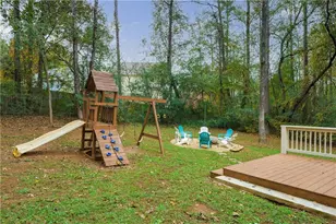 942 Cadencia Way SW, Lilburn, GA 30047 - Photo 9