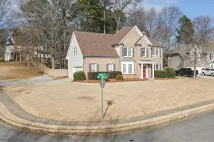 6515 Grand Magnolia Dr, Sugar Hill, GA 30518 - Photo 3