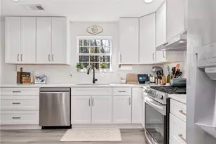 3285 Bridgeshaw Dr, Cumming, GA 30028 - Photo 13