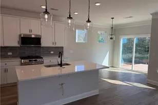 160 Trace Blf, Dawsonville, GA 30534 - Photo 3