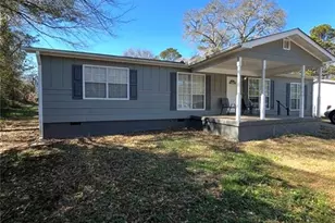 10114 Allen Dr SW, Covington, GA 30014 - Photo 3