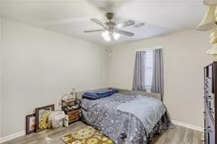 1049 Autumn Crest Dr, Stone Mountain, GA 30083 - Photo 17