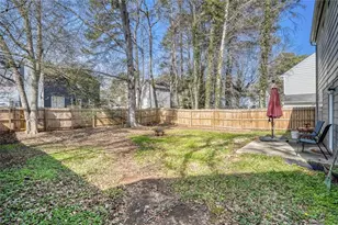 1049 Autumn Crest Dr, Stone Mountain, GA 30083 - Photo 25