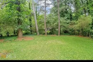 2133 Pinehurst Dr, East Point, GA 30344 - Photo 11