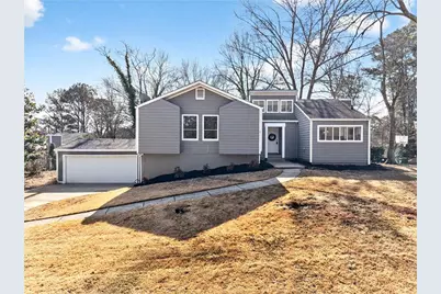 4933 Dana Drive NE, Kennesaw, GA 30144 - Photo 3