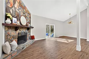 4933 Dana Dr NE, Kennesaw, GA 30144 - Photo 5