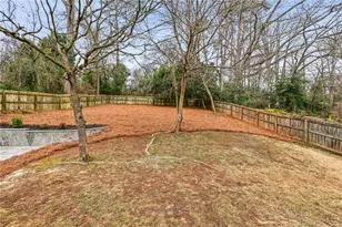 364 W Parkwood Rd, Decatur, GA 30030 - Photo 23