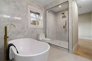 2338 Greenglade Rd NE, Atlanta, GA 30345 - Photo 17