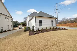 216 Suwanee Ave, Suwanee, GA 30024 - Photo 77