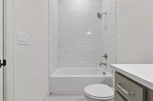 216 Suwanee Ave, Suwanee, GA 30024 - Photo 37