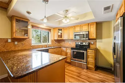 7330 Cardigan Circle, Atlanta, GA 30328 - Photo 5