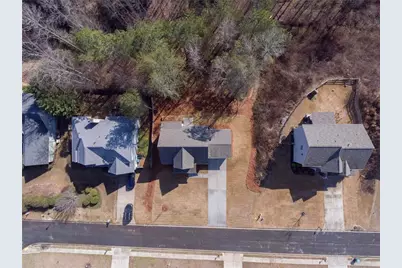 254 Creek View Pl, Canton, GA 30114 - Photo 3