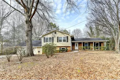 470 Rocky Creek Drive, Roswell, GA 30075 - Photo 3