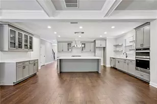 3718 Sheridan St, Tucker, GA 30084 - Photo 11