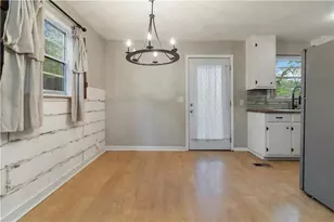 7 Valley View Dr, Cartersville, GA 30120 - Photo 3