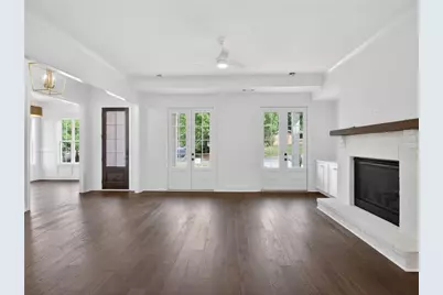 224 Suwanee Avenue, Suwanee, GA 30024 - Photo 7