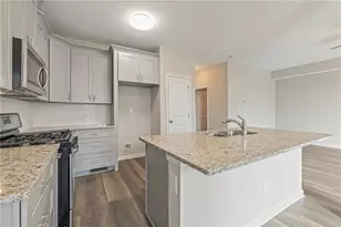 978 Valley Rock Dr, Lithonia, GA 30058 - Photo 23