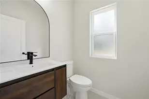 587 Woodland Ave, Scottdale, GA 30079 - Photo 21