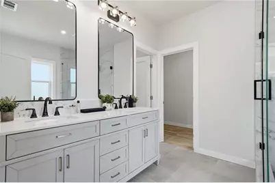 587 Woodland Avenue, Scottdale, GA 30079 - Photo 31