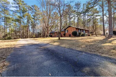 116 Lakepointe Court, Stockbridge, GA 30281 - Photo 3