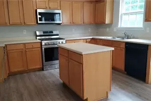 3652 Roxfield Dr, Buford, GA 30518 - Photo 9