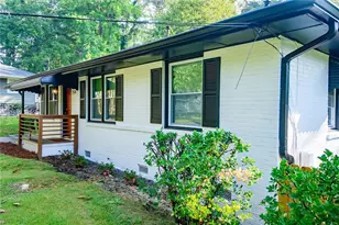 753 Commodore Dr, Atlanta, GA 30318 - Photo 3