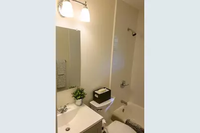 753 Commodore Drive, Atlanta, GA 30318 - Photo 15