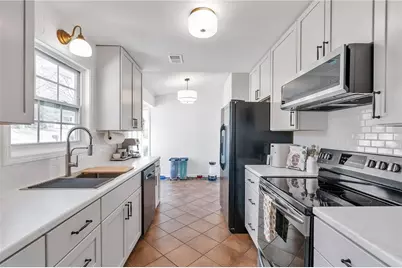 2670 Linnwood Drive SE, Smyrna, GA 30080 - Photo 9