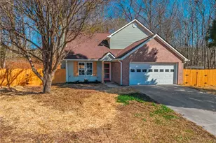 109 Richmond Dr, Dawsonville, GA 30534 - Photo 1