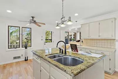 649 Laura Drive, Griffin, GA 30224 - Photo 5