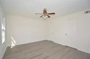 2381 Cove Rd, Lithonia, GA 30058 - Photo 11