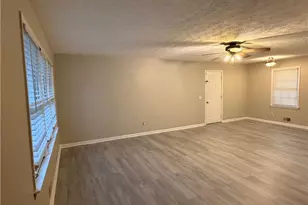 3406 Blackberry Ln, Villa Rica, GA 30180 - Photo 3