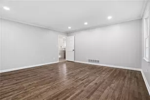 4040 Candler Lake W NE, Atlanta, GA 30319 - Photo 21