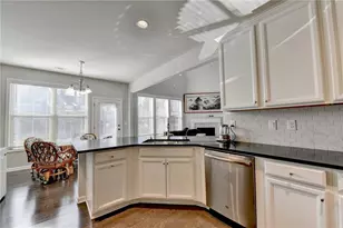 1909 Lakeview Bend Way, Buford, GA 30519 - Photo 25