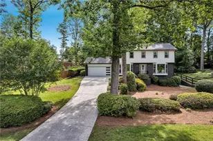 529 Greystone Trail, Marietta, GA 30068 - Photo 1