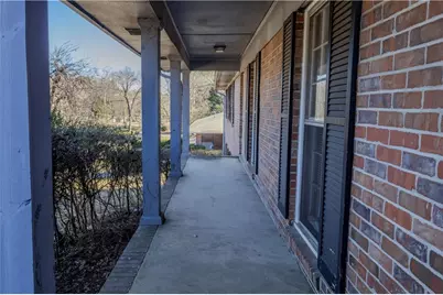 6158 Tracy Valley Drive, Norcross, GA 30093 - Photo 5