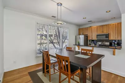 689 Bonaventure Avenue NE, Atlanta, GA 30306 - Photo 9