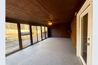 8678 Glenwoods Drive, Riverdale, GA 30274 - Photo 15