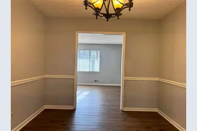 8678 Glenwoods Drive, Riverdale, GA 30274 - Photo 9