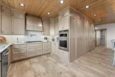 655 Mountainside Drive, Cleveland, GA 30528 - Photo 23