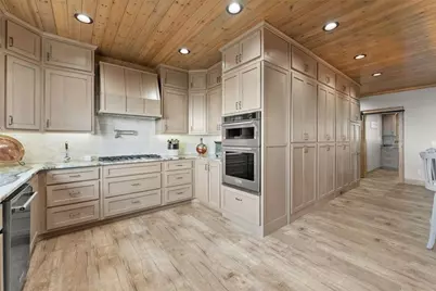 655 Mountainside Drive, Cleveland, GA 30528 - Photo 23
