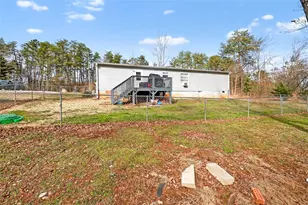 818 Dean Mountain Rd, Cleveland, GA 30528 - Photo 35